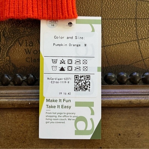 Halara Orange sz M Round Neck Button Front Animal Print Cardigan - Picture 9 of 12